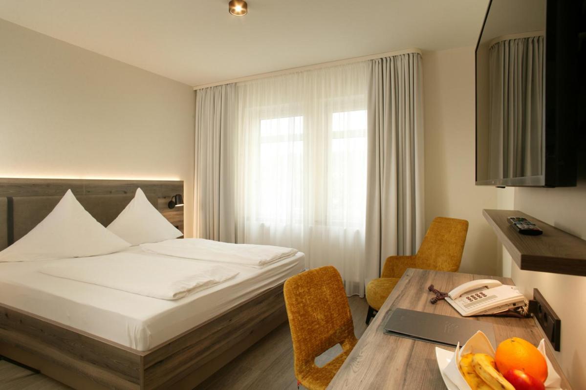 Hotel Sonne Garni Rudersberg Eksteriør billede